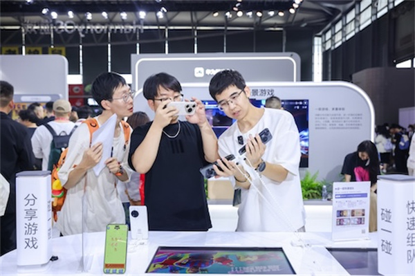 鸿蒙游戏亮相ChinaJoy:碰一碰、声控等创新玩法,重构游戏交互边界